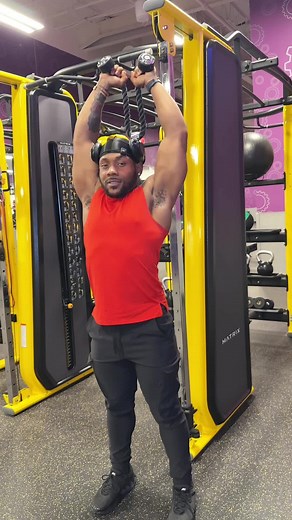 Overhead Cable Tricep Extensions the RIGHT way💪🏽✅#triceps #armday #tricepsworkout #gymtips