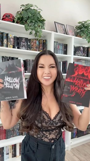 What was your first dark romance book? Don’t worry, I still love ALL these authors and books even though my preferred read has changed 😈⬇️BOOKS LISTED IN THE COMMENTS⬇️ #bookrecommendations #DarkRomance #darkromancebooks | lala.shaw