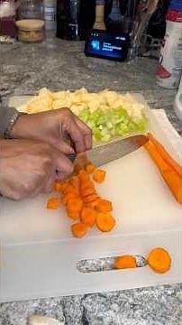 How to make Easy Homemade Beef Stew 🍲