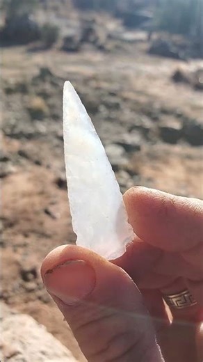 Knapping Commercial Agate (450°F) #flintknapping #arrowhead #handmade #choctaw