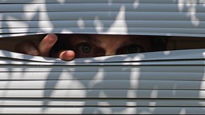 A Cult Member Turned Expert Explains How Anyone Can Be Brainwashed