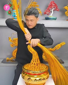 247K views · 1.9K reactions | Arbre doré créé à partir de fil de fer, fascinant. | Femme Heureuse | Facebook