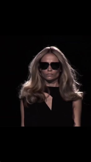 Versace Spring Summer 2008 Fashion Highlights