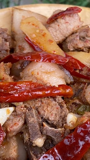 205K views · 3.6K reactions | Naga Style Pork With Bamboo shoots Ingredients used:- 1.fresh local pork || 2. Bamboo shoots || 3. ginger || 4.Bitter berry || 5 Dry chilli || 6 Red chili powder || 7. Garlic cloves || 8. Sichuan pepper || 9. Salt. #homecooking #pork #porkrecipes #nagacuisine #FacebookPage #viralreelschallenge | Nzanmongi Mozhui | Facebook