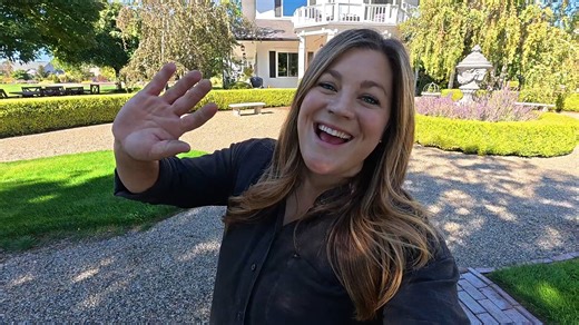 142K views · 5.4K reactions | Dressing Up The Portico Fall & An Exciting Delivery!!!  | Garden Answer | Facebook