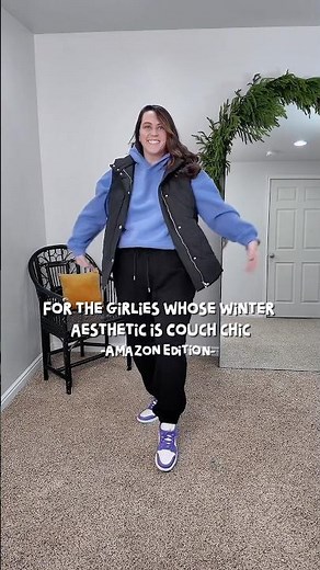 Cozy Winter outfit ideas #casualfalloutfit #amazonfashion #comfychic #midsizestyle#winterfashion