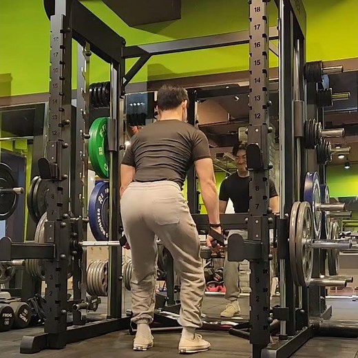 스미스머신 데드리프트 / smith machine deadlift