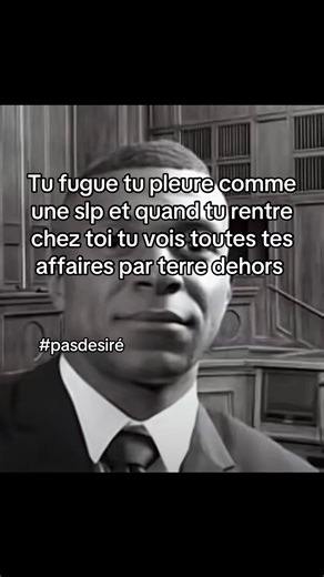 #fyp #viral #reel #singe #fugue Minecraft est un jeu vidéo de type aventure « bac à sable » développé par le Suédois Markus Persson, alias Notch, puis par la société Mojang Studios. Il s'agit d'un univers composé de voxels et généré de façon procédurale, qui intègre un système d'artisanat axé sur la collecte puis la transformation de ressources naturelles (minéralogiques, fossiles, animales et végétales). À l'origine conçu comme un jeu sur navigateur, Minecraft est finalement développé pour ordi