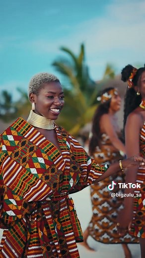 iNduku Enhle music video - Nkabi Nation (watch on YouTube)
