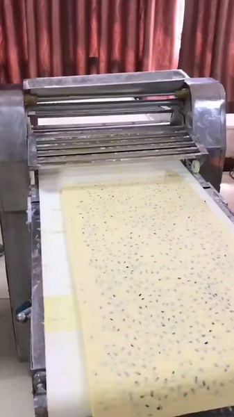 Automatic Dough Laminator Machine for Perfect Pastries