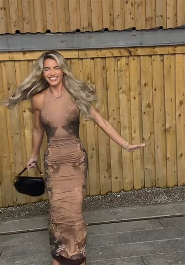 Capturing Beautiful Moments with Tom Clare and Friends