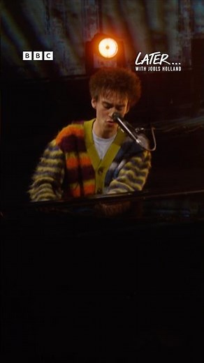 Jacob Collier performing “Something Heavy” on Jools Holland 🎈