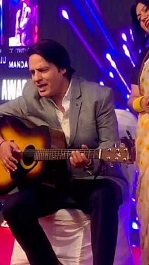 1.3M views · 44K reactions | Old Charm vs New Swag ✨ | Rahul Roy – Then & Now From Aashiqui days to now — legends never fade, they evolve!  Comment your favorite era  #RahulRoy #OldVsNew #AashiquiForever #BollywoodLegends #ThenAndNow #IconicTransformation #TimelessCharm #RahulRoyReel #DreamVacationReels #ViralVideo #OldIsGold #NostalgiaHit #BollywoodRewind | Gita Gaur | Facebook