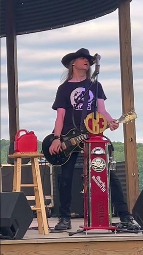 Baby Hold On #shorts #rocknroll #music #rockband #concert