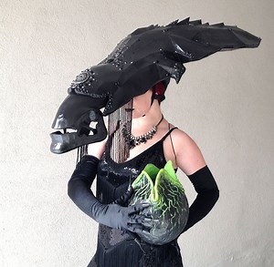 Creative Alien Queen Costume