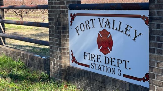Fort Valley fire chief found dead at his home, Peach County Coroner says