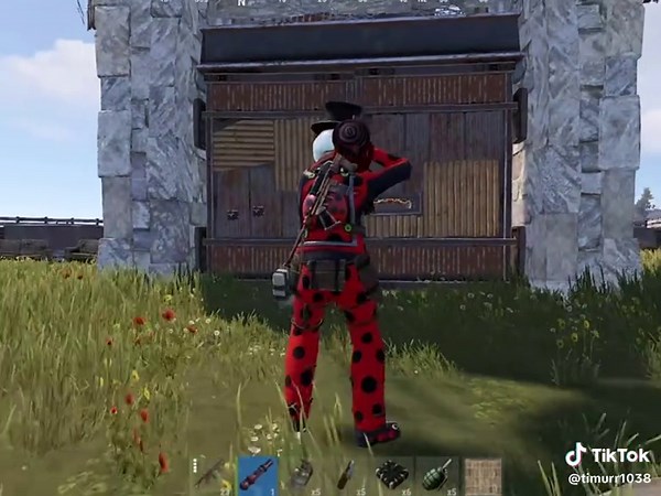 Effective Raid Strategies in Rust for R2 Clan