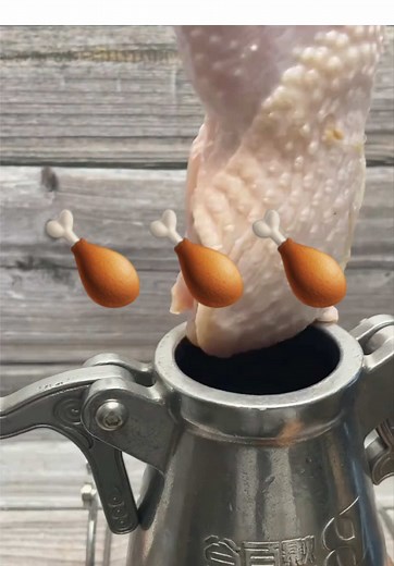 Cooking chicken in a pressure cooker#PressureCooker #Seafood #MiniatureCooking #FoodTok