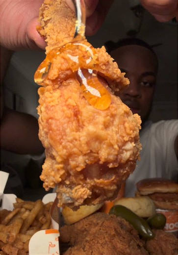 Popeyes Chicken Mukbang Experience