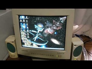 Time Capsule Tech: Rediscovering Windows 98 on Original Hardware in 2026!