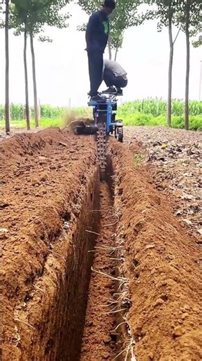 #fcnfm Compact Hand Auger That Handles Roots and Surface Rocks