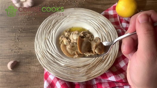 Instant Pot Steamed Clams