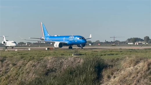 A220-100 ITA Airways a Bologna | Italiavola