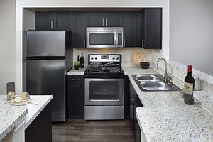 Apartments for Rent in Doral, FL - Camden Doral Villas