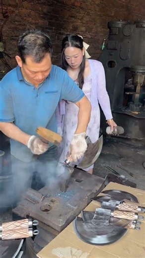 Traditional Chinese Blacksmith Making Giant Cleaver 🔥⚒️ #shorts