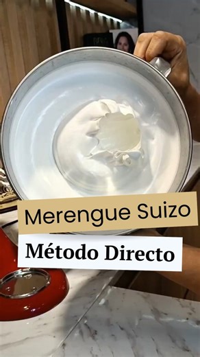 📝 Receta Merengue Suizo - Método directo 450 gramos de claras 750 gramos de azúcar Mira el video hasta el fin para ver el modo de preparación. Dale me gusta y comparte esta receta con tu grupo favorito de Reposteras. Te veo en mis clases 🥰 | Juliana La Brasilera