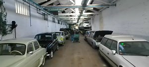 Cette surprenante collection de voitures est en vente !