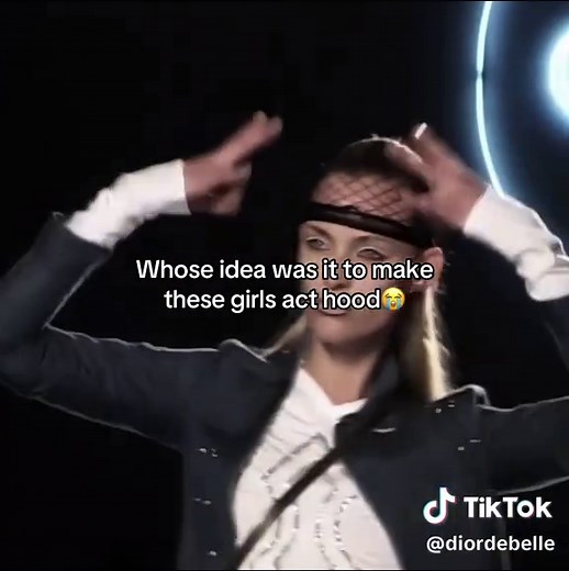 Christian Dior S/S 2002: Runway Highlights