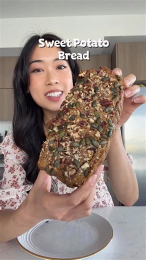 tâm tô on Instagram: "Sweet Potato Bread Recipe! 🍠🍞High fiber, no added sugar, yet still moist and naturally sweet! I honestly go feral for the roasted sweet potatoes you find at H-mart lol it smells so good! So y’all know I just had to use it in a new recipe 🤩 Sometimes I feel bloated after eating sweet breads like banana bread but this recipe has no bananas, flour, or sugar! It’s nutritious, bread cravings are satisfied, and you feel full but not heavy because of the fiber content that supp