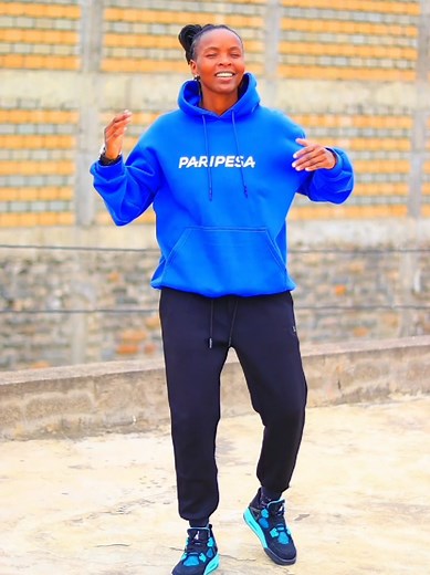 Lovely Dance Challenge with Tess