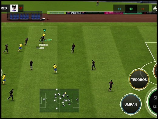 Learn how to master swipe controls in FIFA Mobile