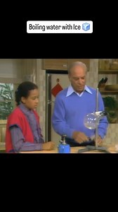 Guru Vidhya | The boiling water with ice experiment is a fascinating demonstration of how pressure affects the boiling point of water. In this... | Instagram