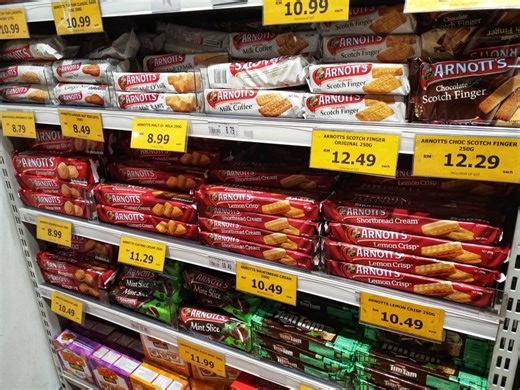 Master the Tim Tam Slam: Australia’s delicious yet ‘messy’coffee tradition