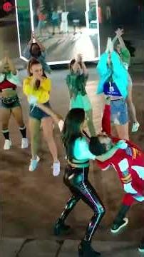 #Burjkhalifa #Laxmii #AkshayKumar #KiaraAdvani #NikhitaGandhi #Shashi #DjKhushi #shorts