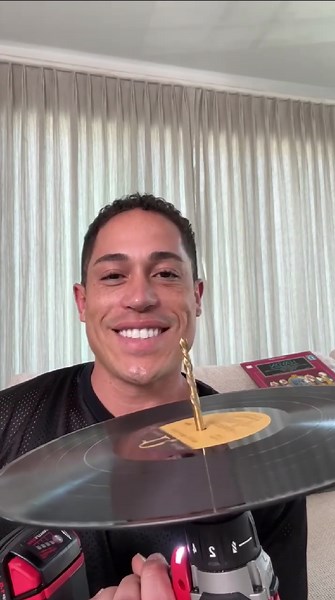 How to Build Your Own DIY Record Player at Home