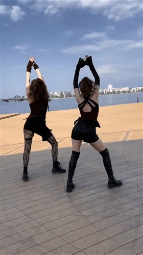 🖤 #kpop #shorts #dance#reels#tiktok#trending#viral#fyp#tiktokvideo#foryou#trend#viralvideo#music