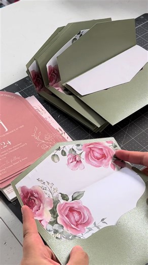 uyy, konting ASMR 🤣 #invitationsph #mjprintslc #crafting