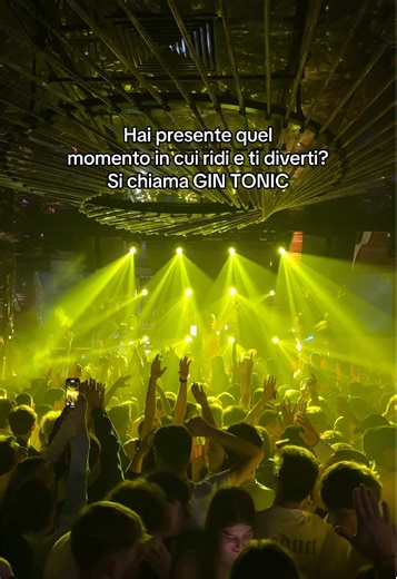 Enjoying Gin Tonic Nights at Discoteca Dorian Gray