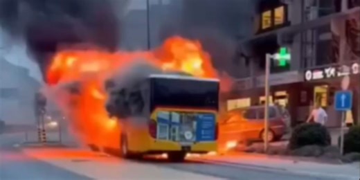 So musst du dich verhalten, wenn es im Bus brennt | Nau.ch