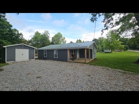 House for sale in Tennessee under 200k. Home tour. Property Tour.