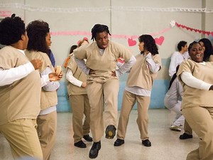 Dream job: Netflix hiring binge watcher