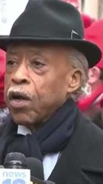 Al Sharpton fire 🔥 speech 🎤 stands with NYC nurses as strike continues