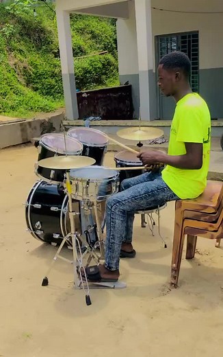 Seben Drum Beats Congo: African Drums and Congolese Rhythms