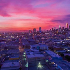 1M views · 744 reactions | En solo 90 minutos puedes aprender a Trabajar desde Casa Gratis  No importa tu edad ni tu experiencia previa No importa dónde vives: Ya no tienes que viajar al trabajo! Tienes horarios flexibles Cambias jefe por clientes Decides cuál es el valor de tu hora de trabajo Te enseñamos como comenzar con una CLASE ONLINE GRATIS  Cupos limitados, inscríbete aquí https://bit.ly/2wOvPDn | VirtualiaNet | Facebook