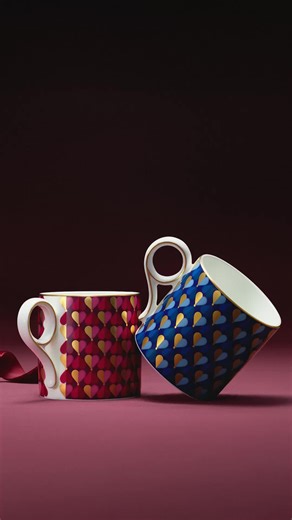 Introducing The Love Mugs - where archival influences meet timeless design. Inspired by our historic 370 pattern and featuring the iconic Wedgwood No.9 handle - whose loop is a symbol of endless love - these pieces bring a contemporary touch to traditional sentiments. Click the link in bio to discover more. #Wedgwood #ValentinesDay #Gifts