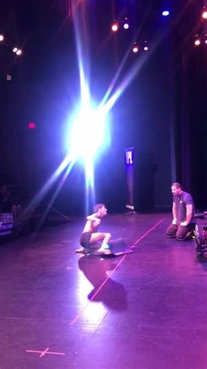 Guy with Cerebral Palsy Shows off Physique at Bodybuilding Competition